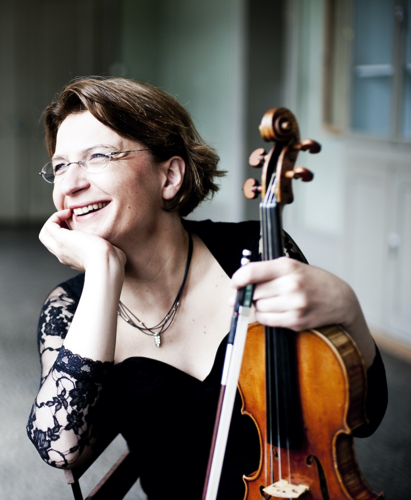 アンティエ・ヴァイトハース (ヴァイオリン)  Antje Weithaas, violin